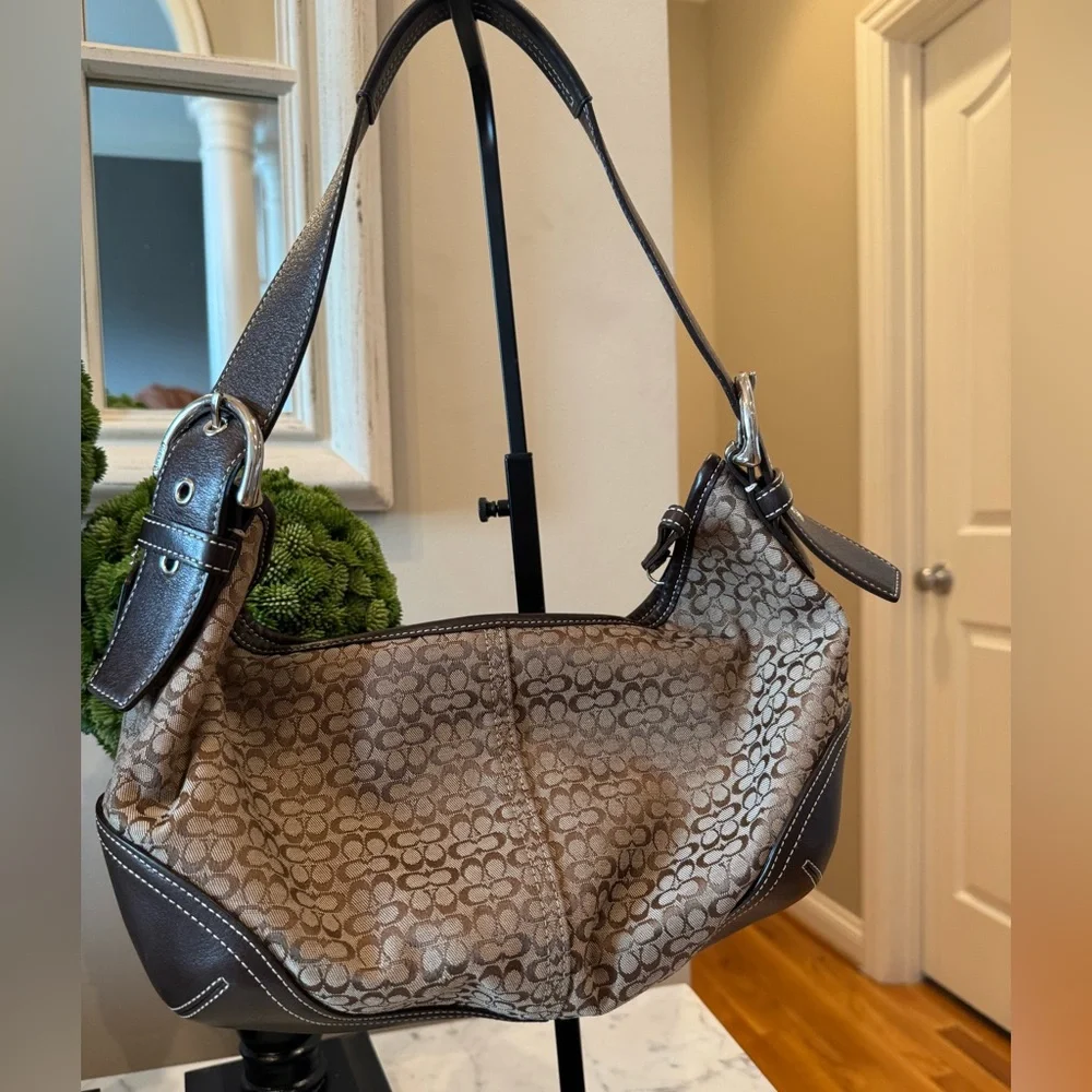 Coach - Vintage SoHo Hobo - 2003 #6026 - EXCELLENT CONDITION - Medium Size - Picture 2 of 13